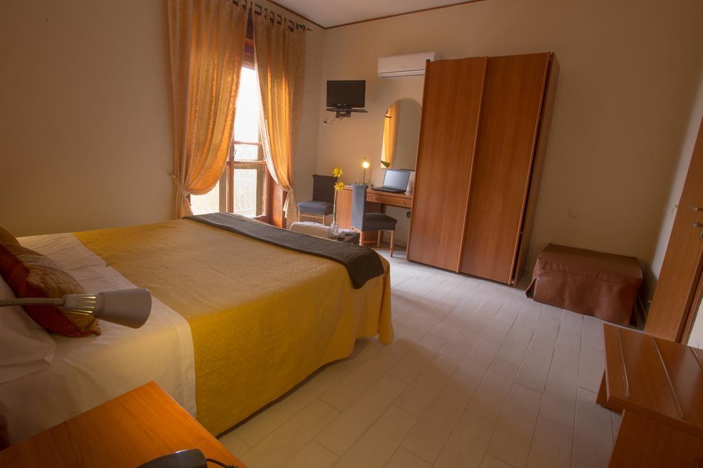 Hotel Pompei Scafati Kamer foto