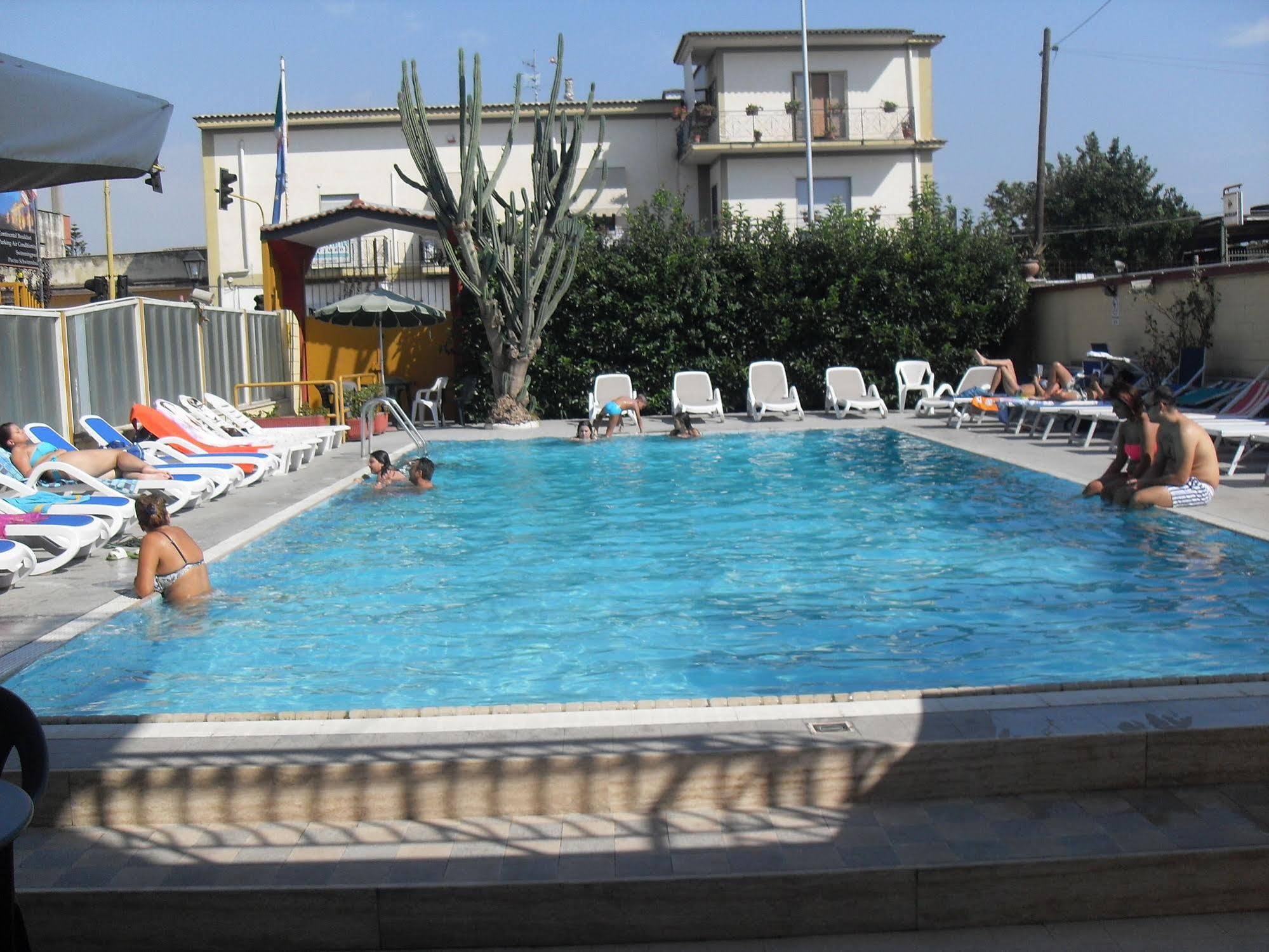 Hotel Pompei Scafati Buitenkant foto